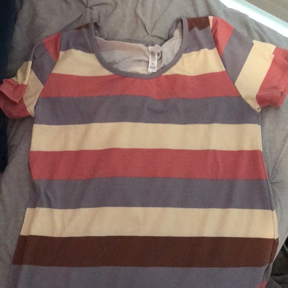 LulaRoe Classic T